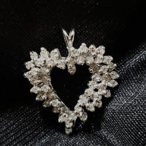 PRICE DROP ❤️ 14K White Gold Diamond Heart Pendant